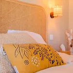 Bright A-c With Sea View - Appartement *