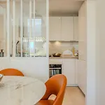 Bright A-c With Sea View - Apartment Antibes