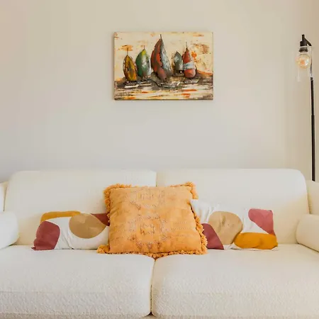 Bright A-c With Sea View - Appartement