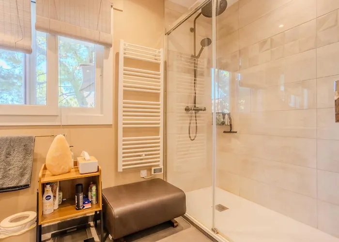 Apartman Bright A-c With Sea View - Antibes